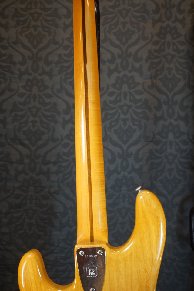 1976/1977 Music Man Stingray Bass with White Pickups and Original 